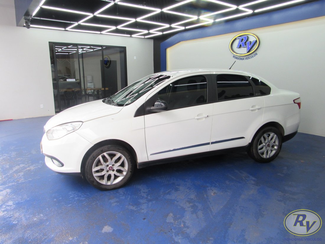 Grand Siena Essence