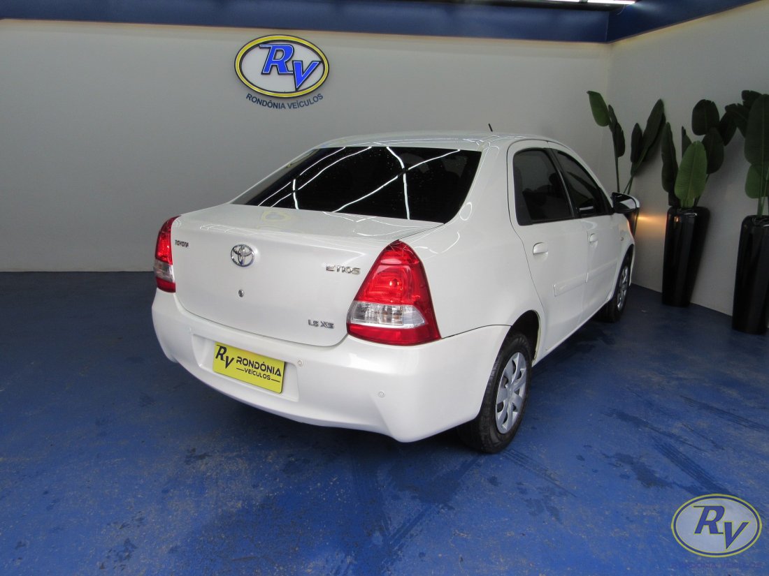 Etios XS Sedan