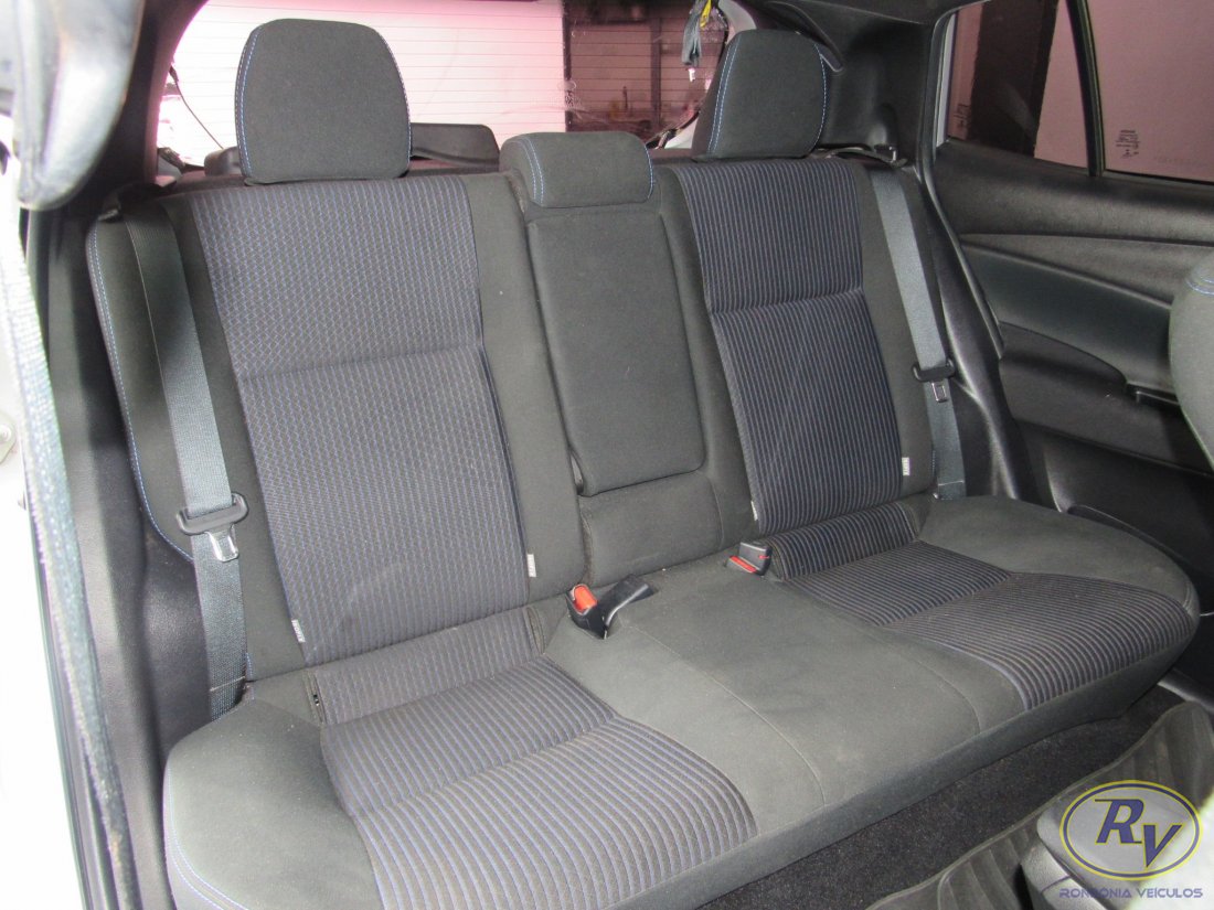 YARIS XL PLUS