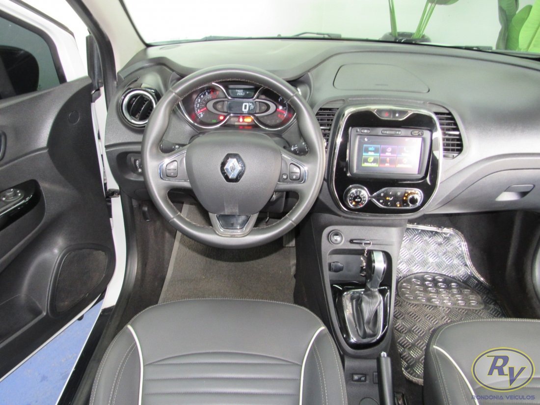 Captur  Intense