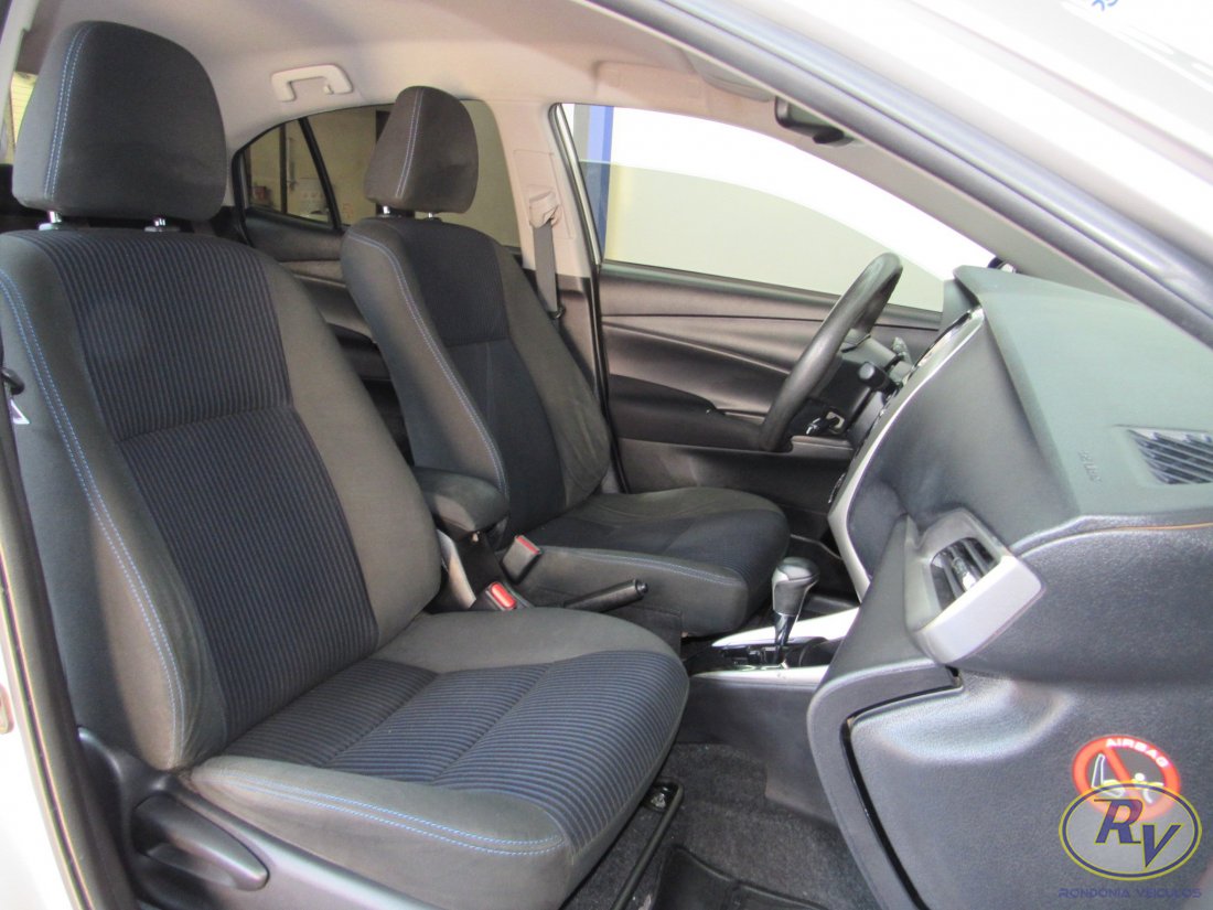 YARIS XL PLUS