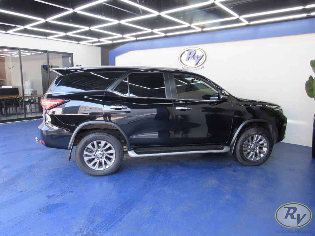 SW4 SRX
