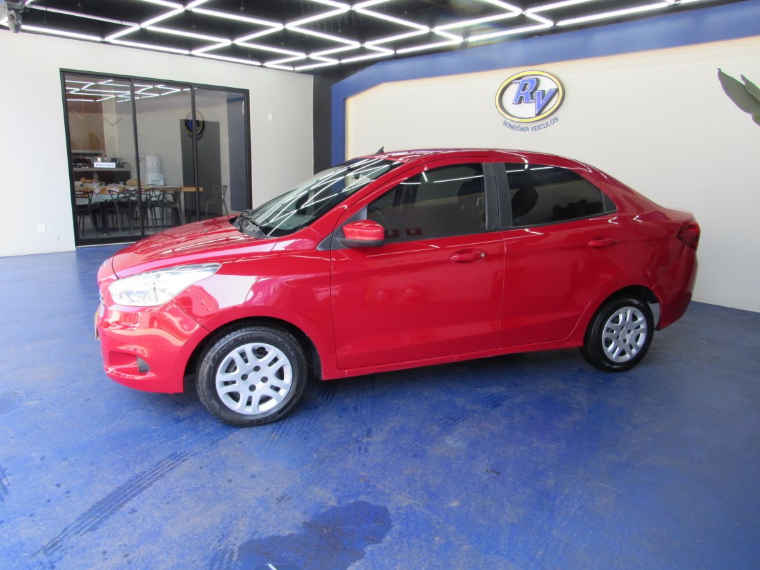 KA+ SEDAN SE
