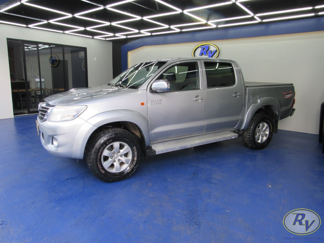 Hilux CD SR 