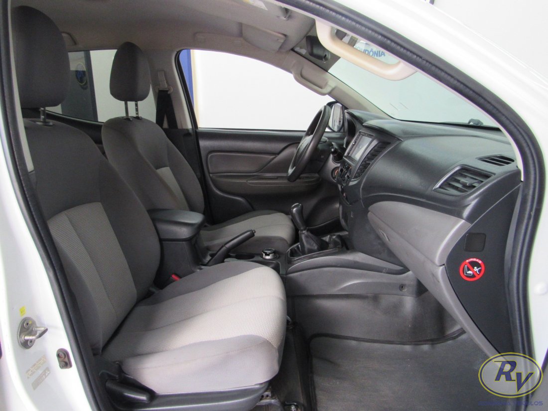 L200 TRITON GL SPORT