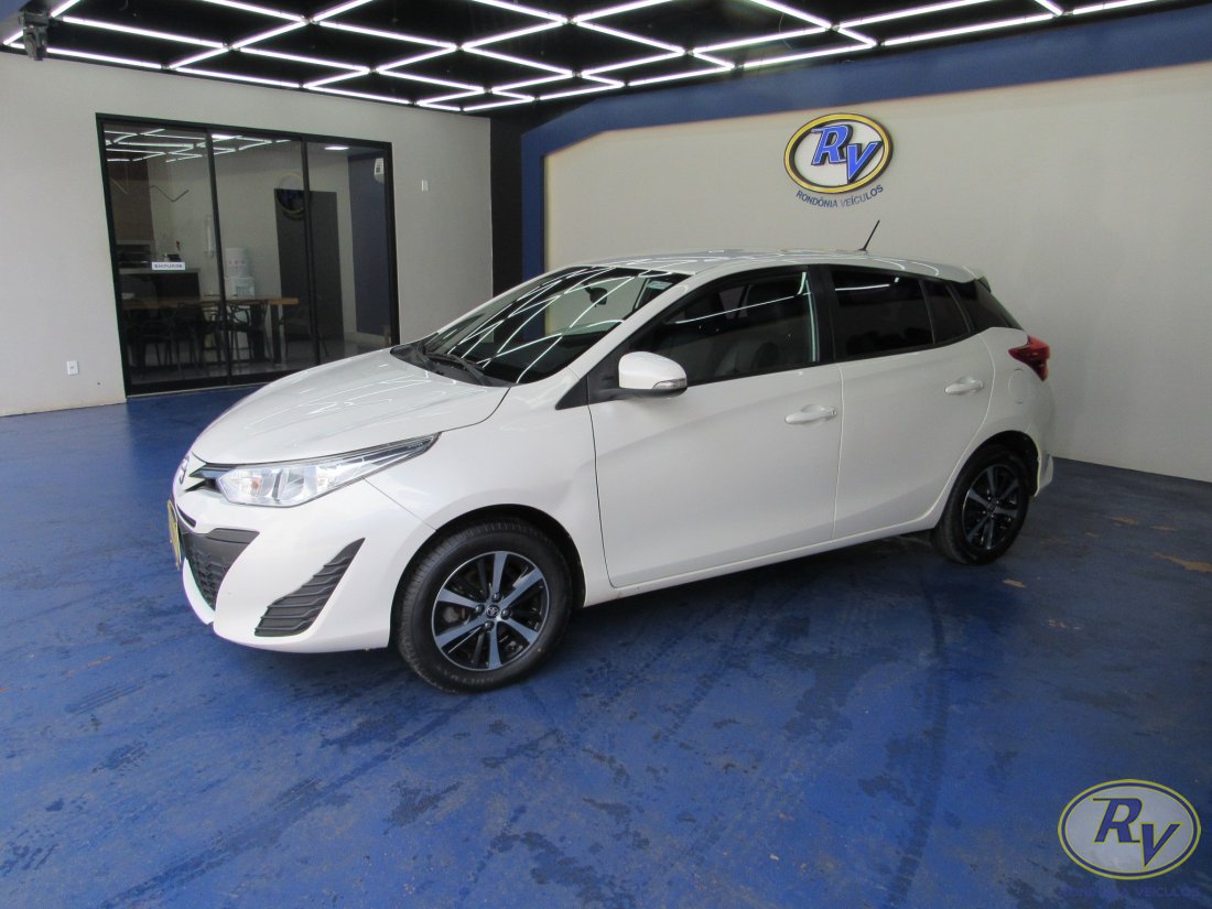 yaris xl live