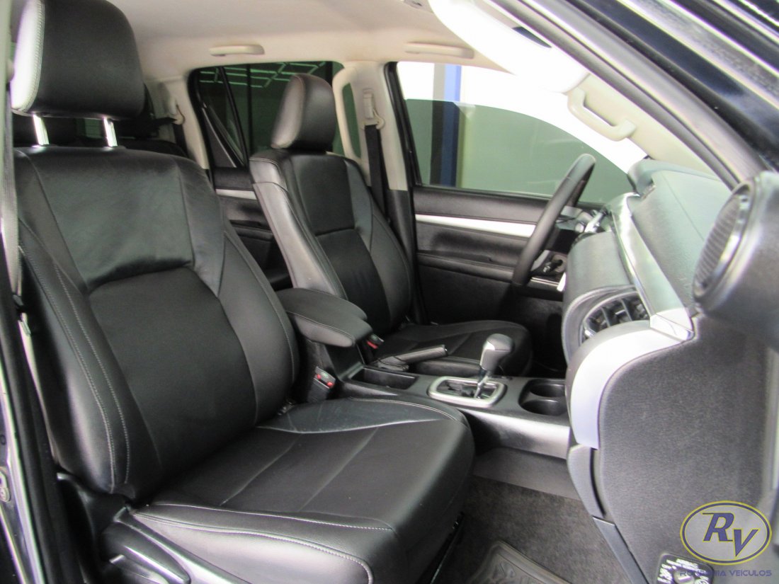 Hilux CD SRV 