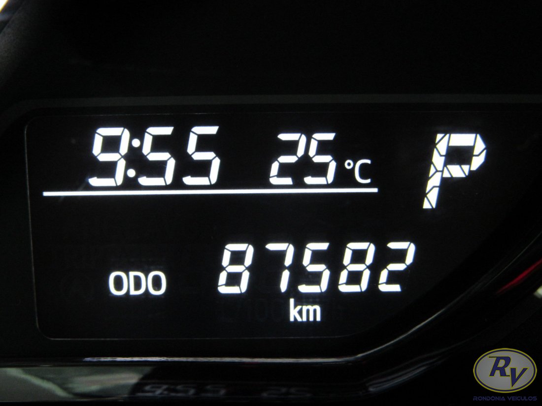 YARIS XL PLUS