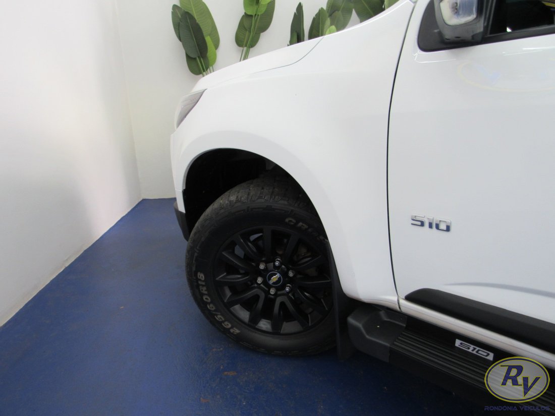 S10 LT