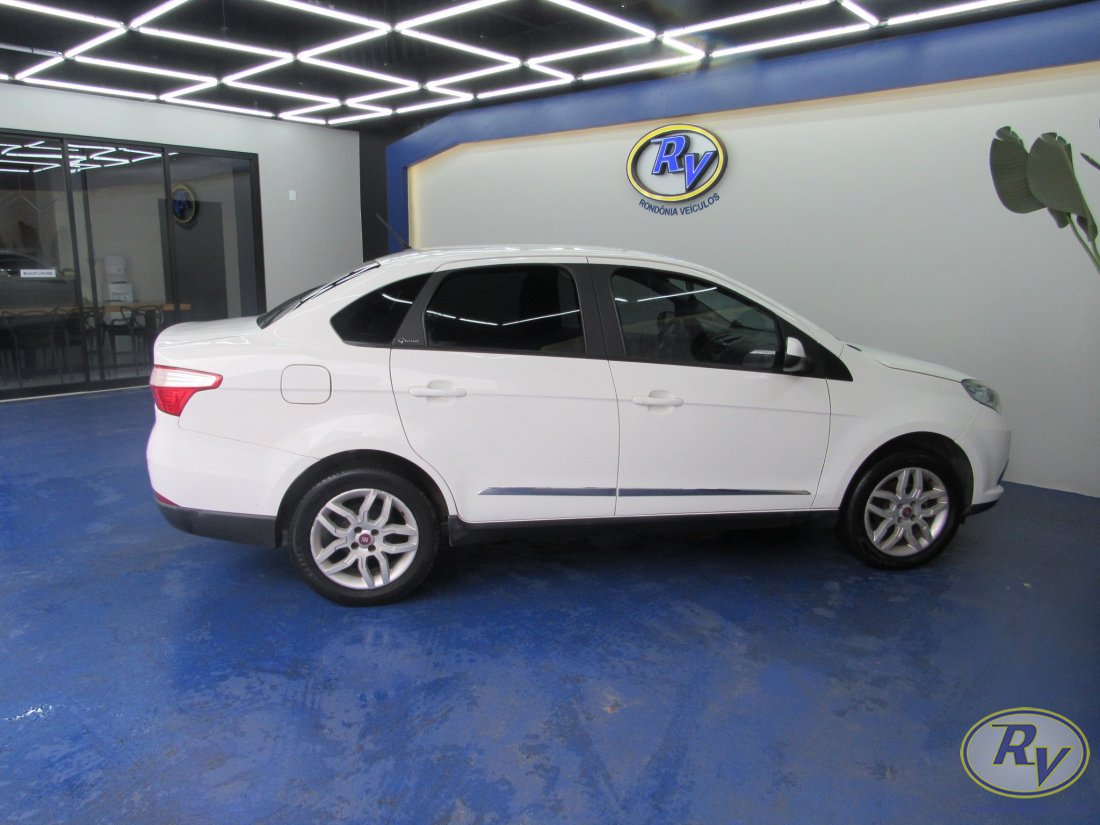 Grand Siena Essence