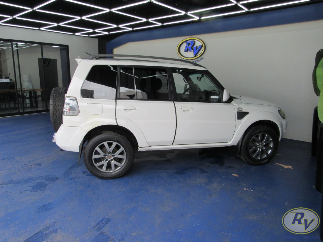 Pajero TR4