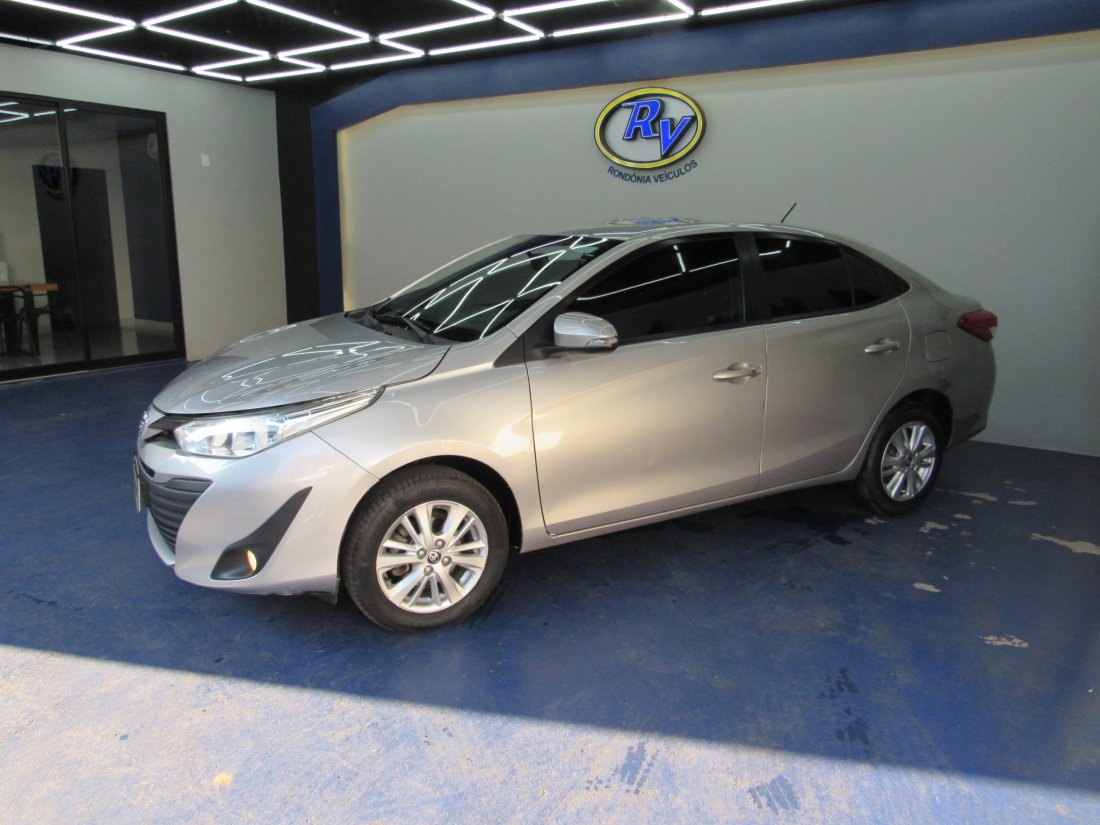 YARIS XL PLUS