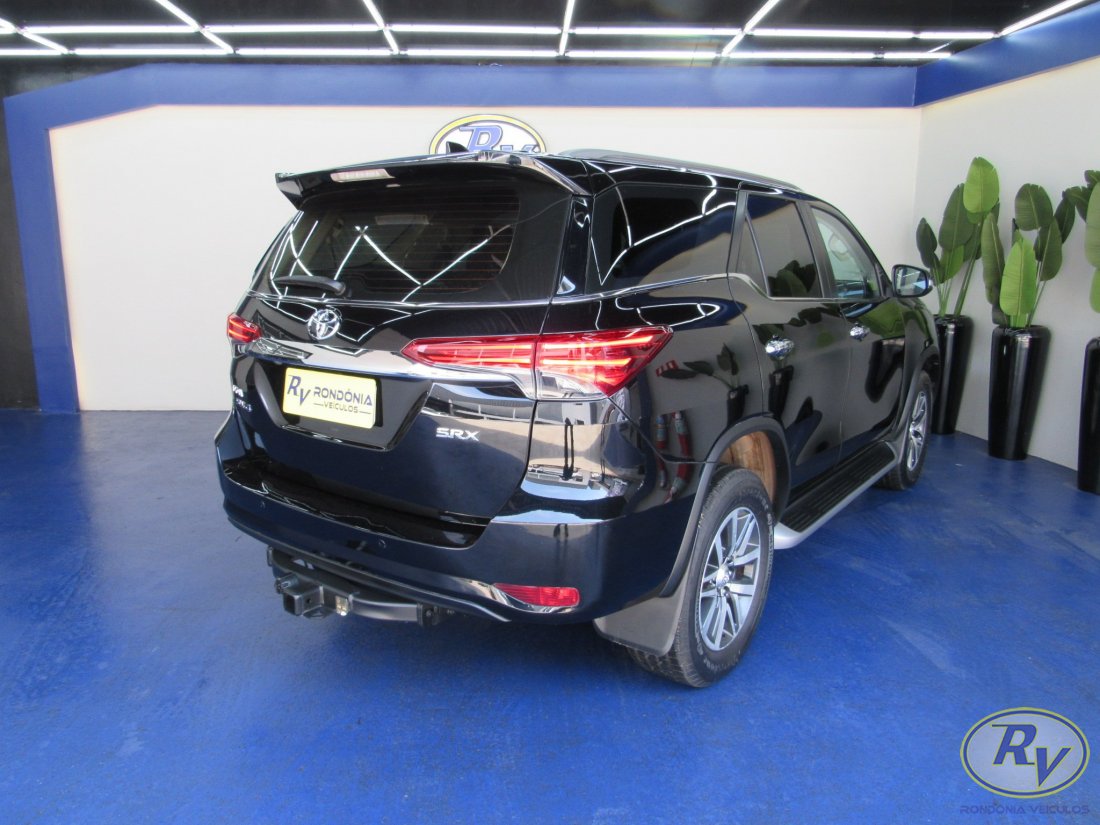 SW4 SRX