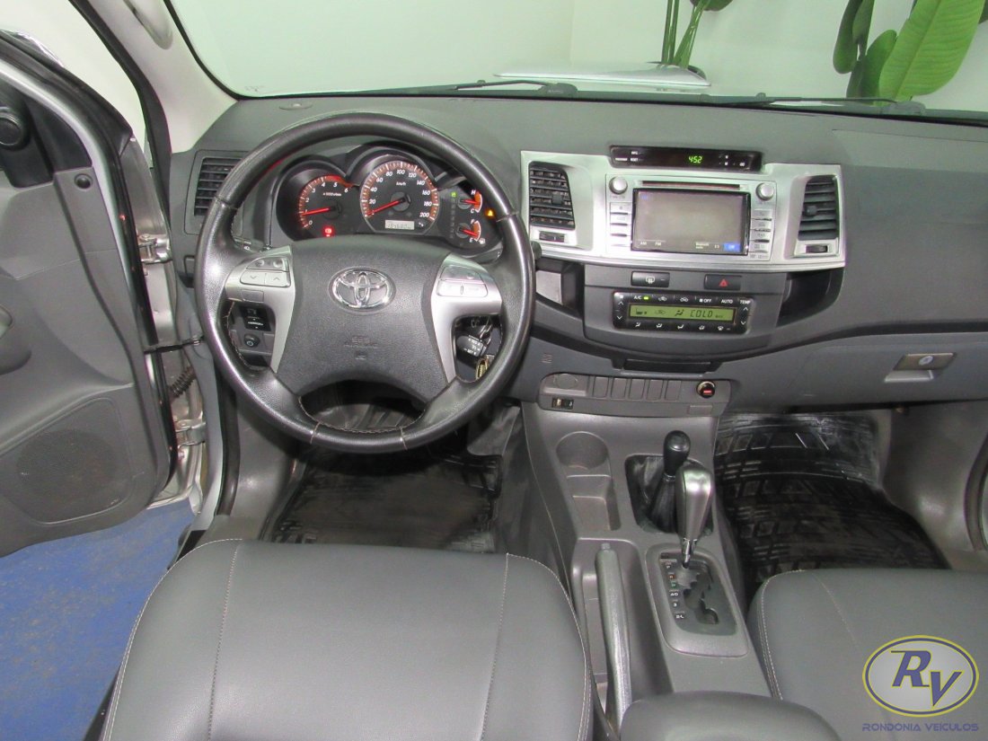 Hilux CD SRV 