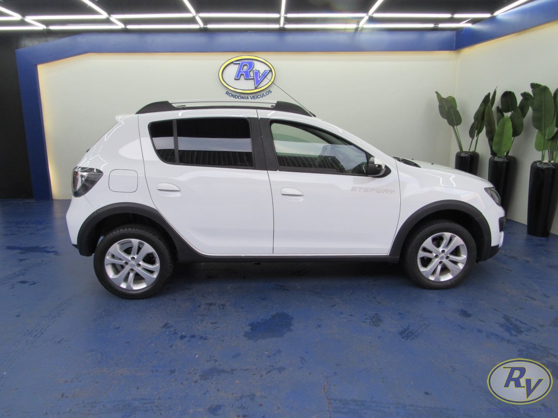 SANDERO STEPWAY