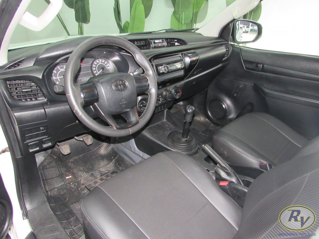 Hilux CS 4x4