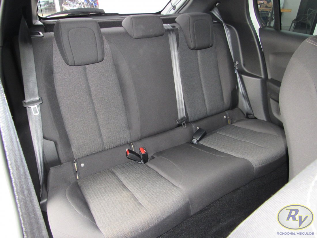 peugeot 208 active