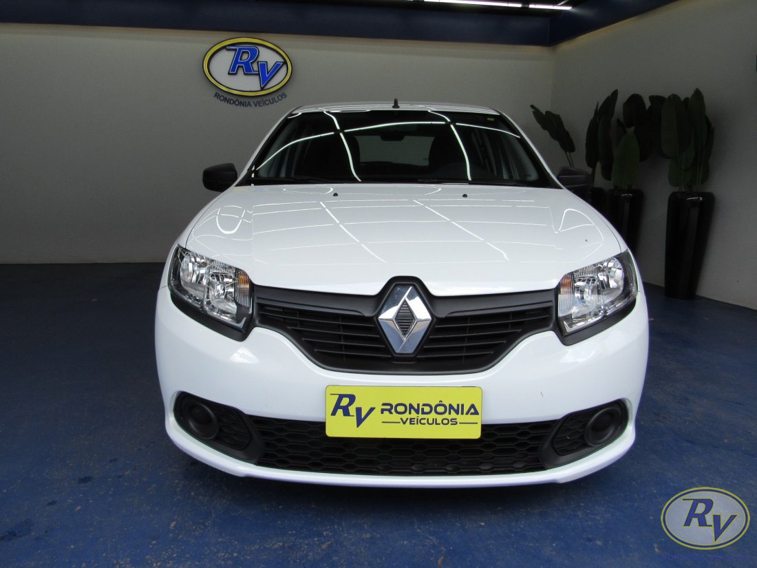 SANDERO Authentique