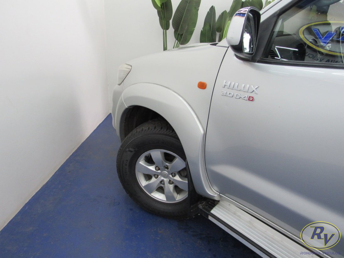 Hilux CD STD
