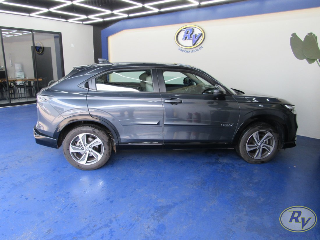 HR-V  Touring