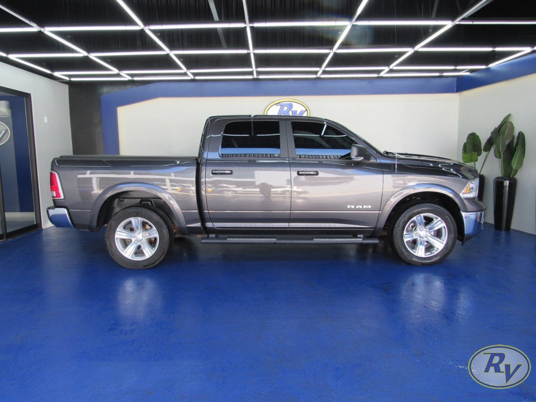 RAM CLASSIC LARAMIE