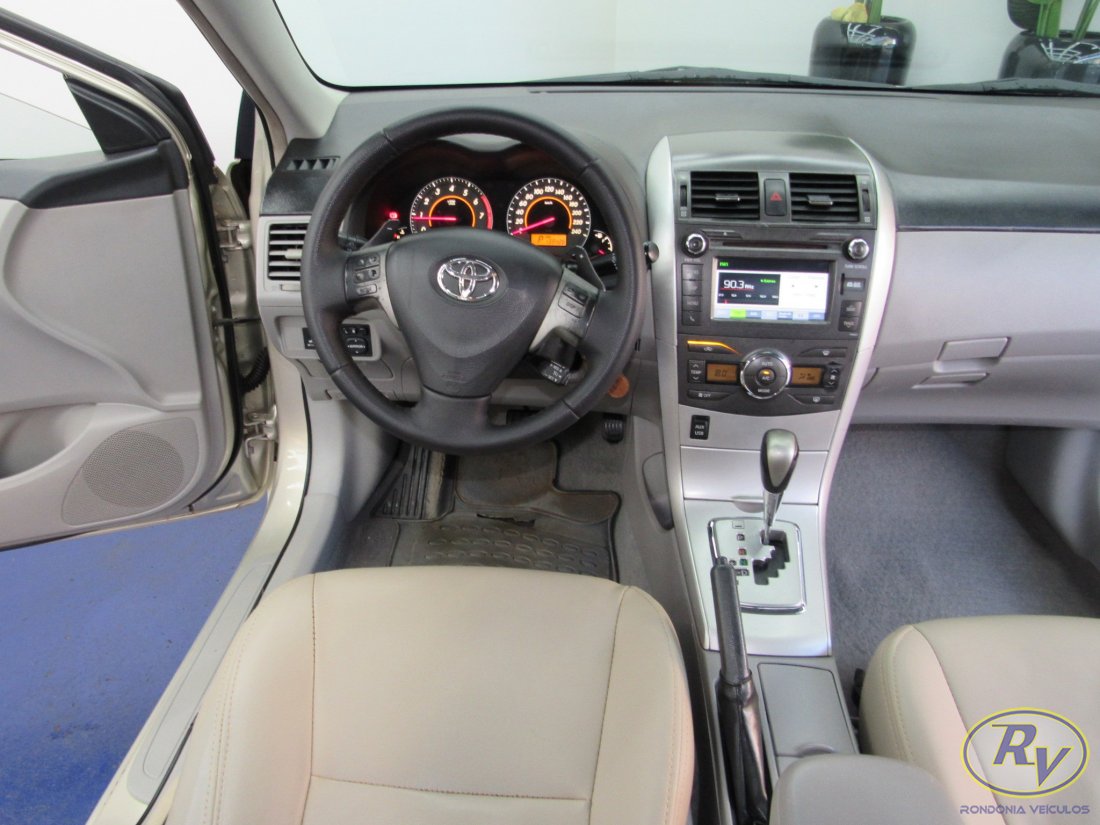 Corolla XEI