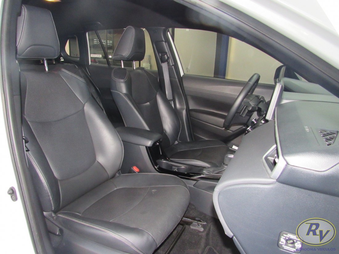 COROLLA CROSS XRE