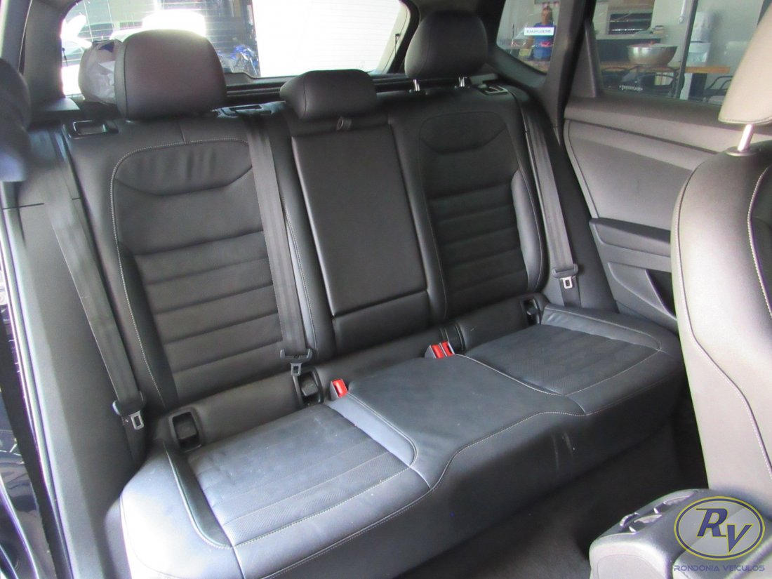 TAOS HIGHLINE TSI
