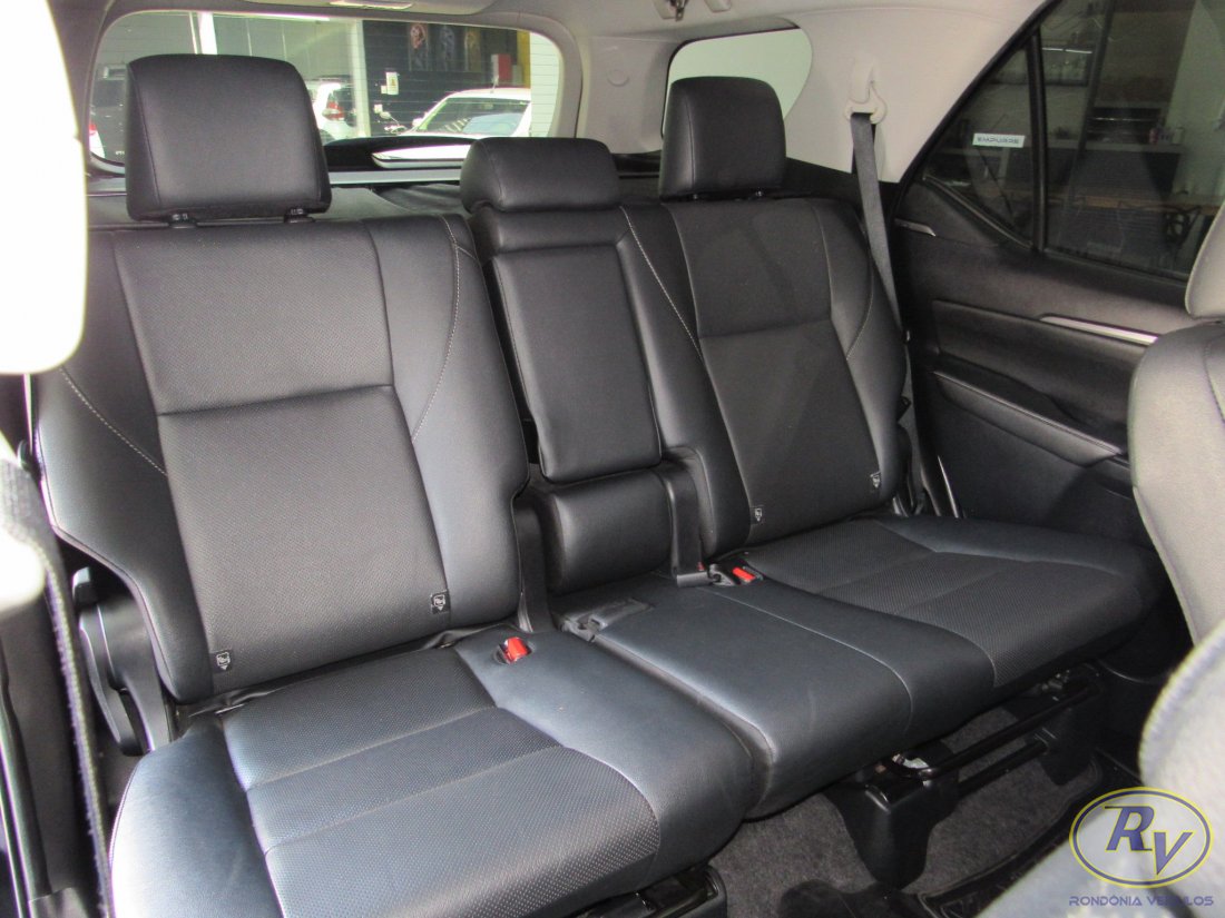 SW4 SRX