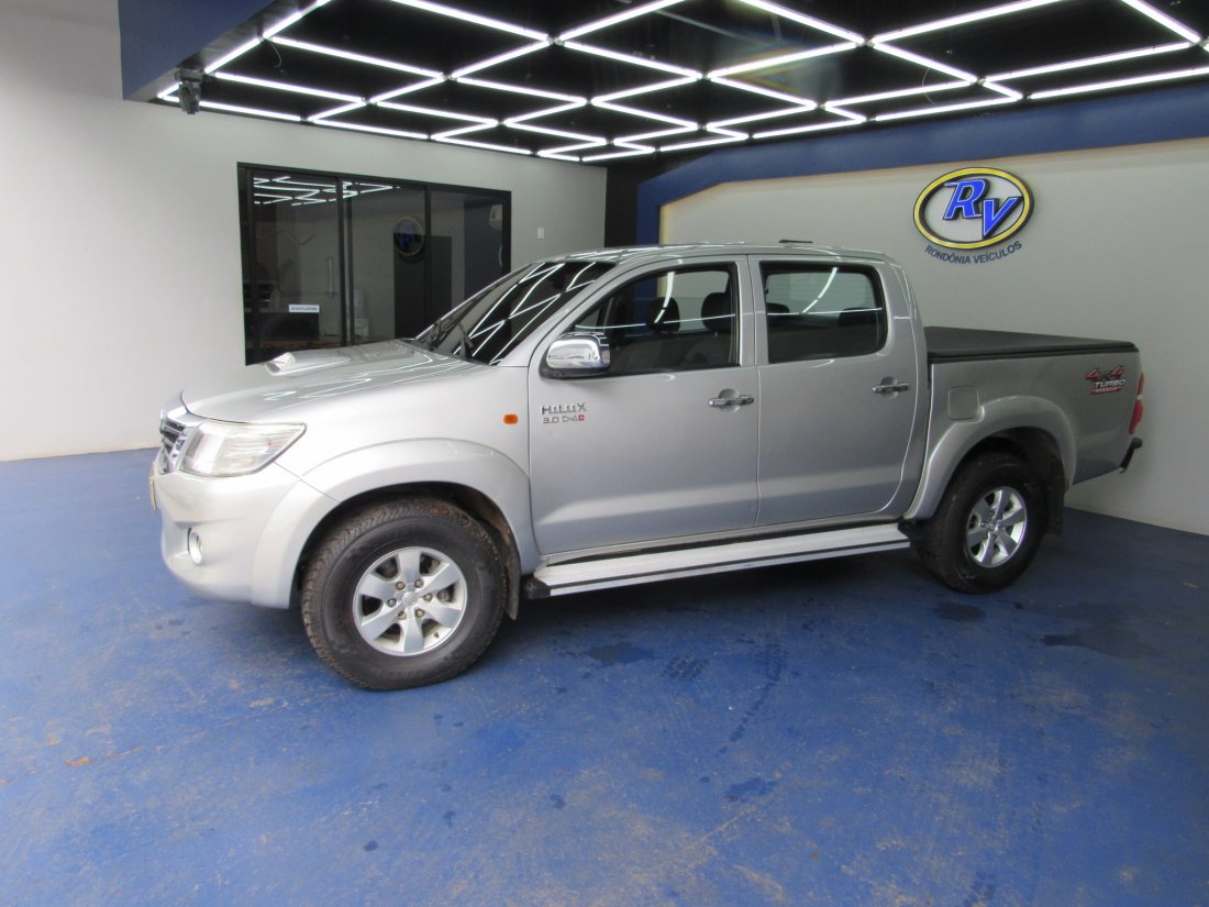 Hilux CD STD