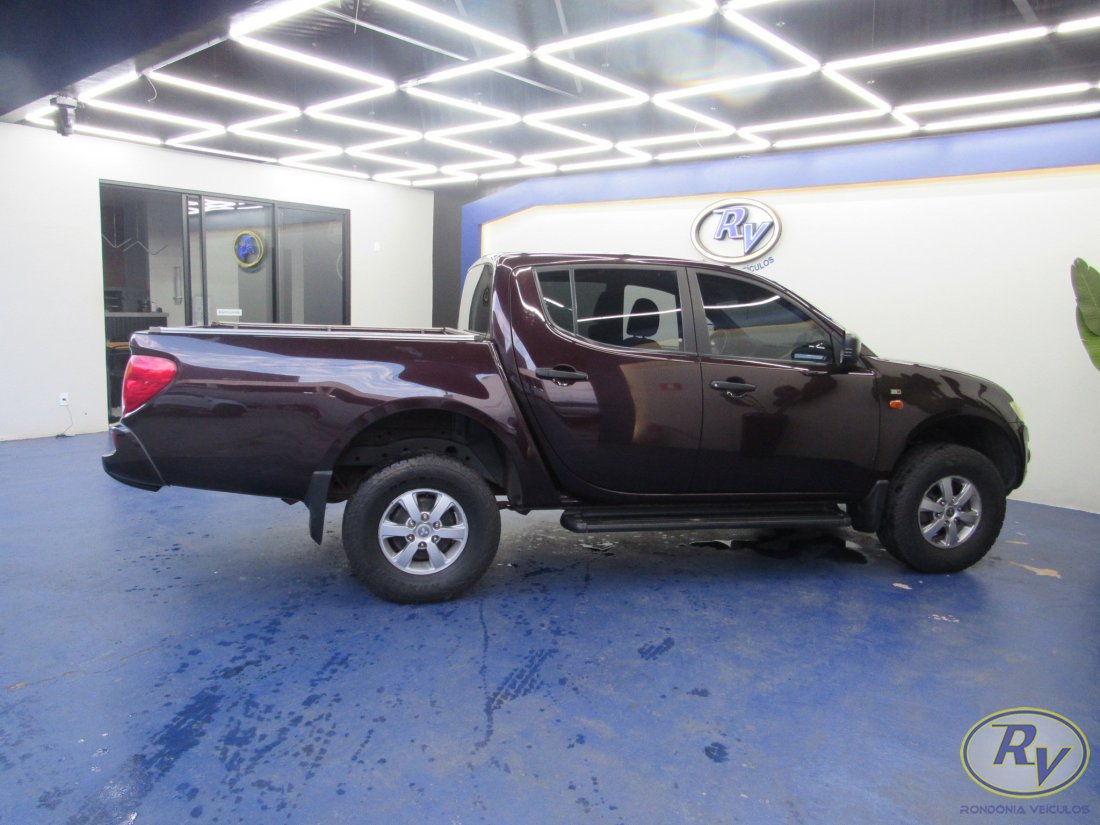 L200 Triton