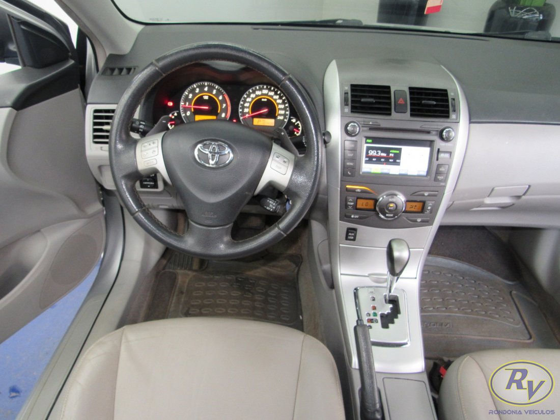 Corolla XEI