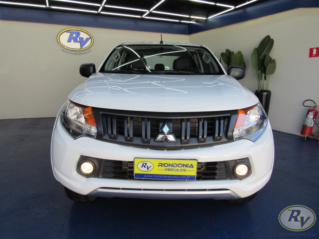 L200 TRITON SPORT GL