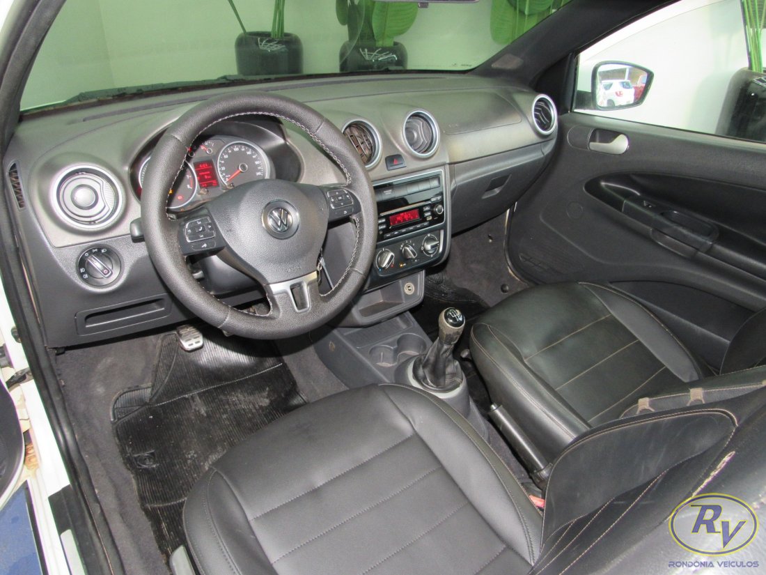 saveiro cross c/e