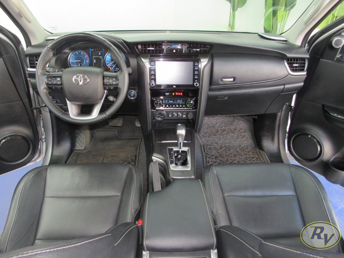 HILUX SW4 SRX