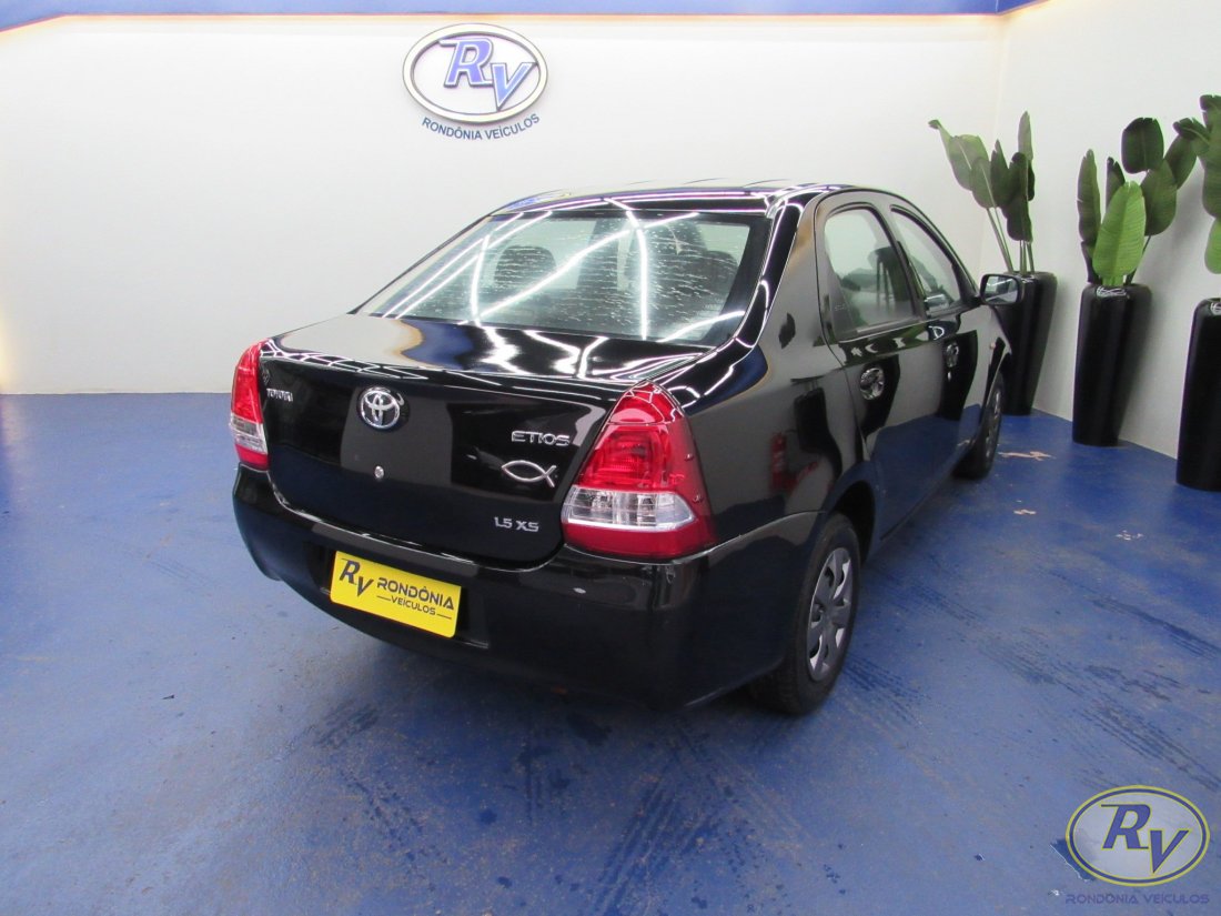 Etios XS Sedan