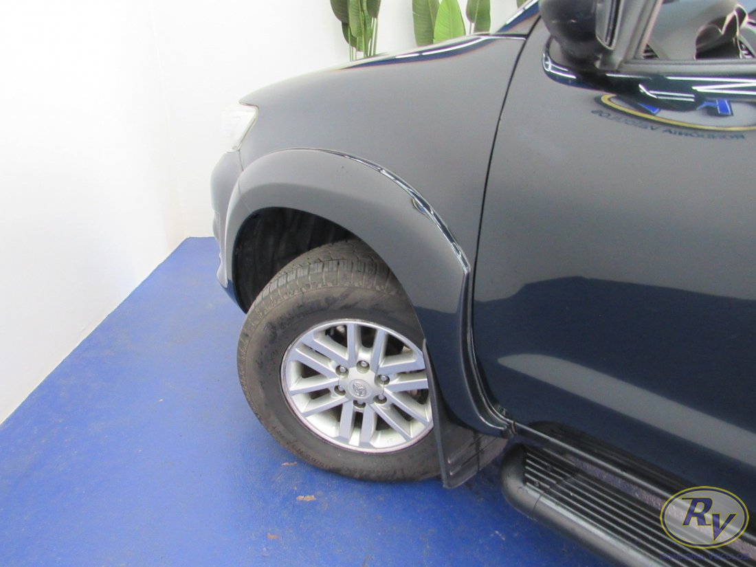Hilux SW4 SR
