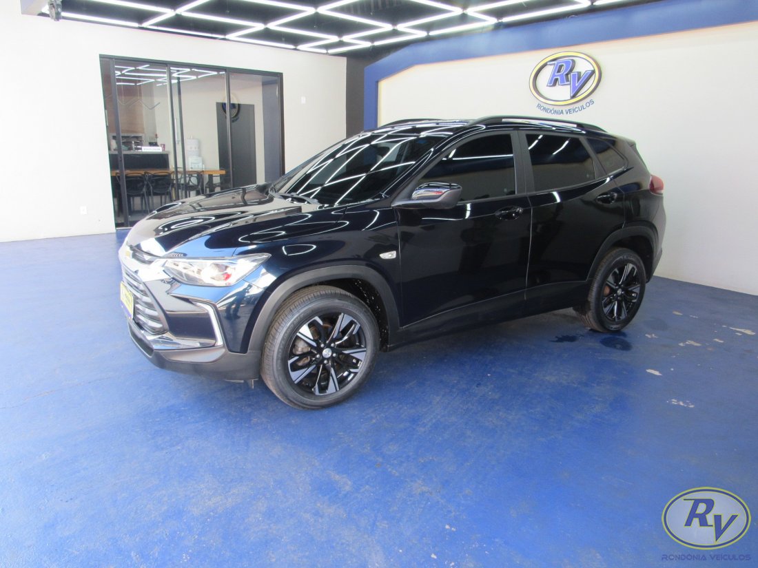 TRACKER LT