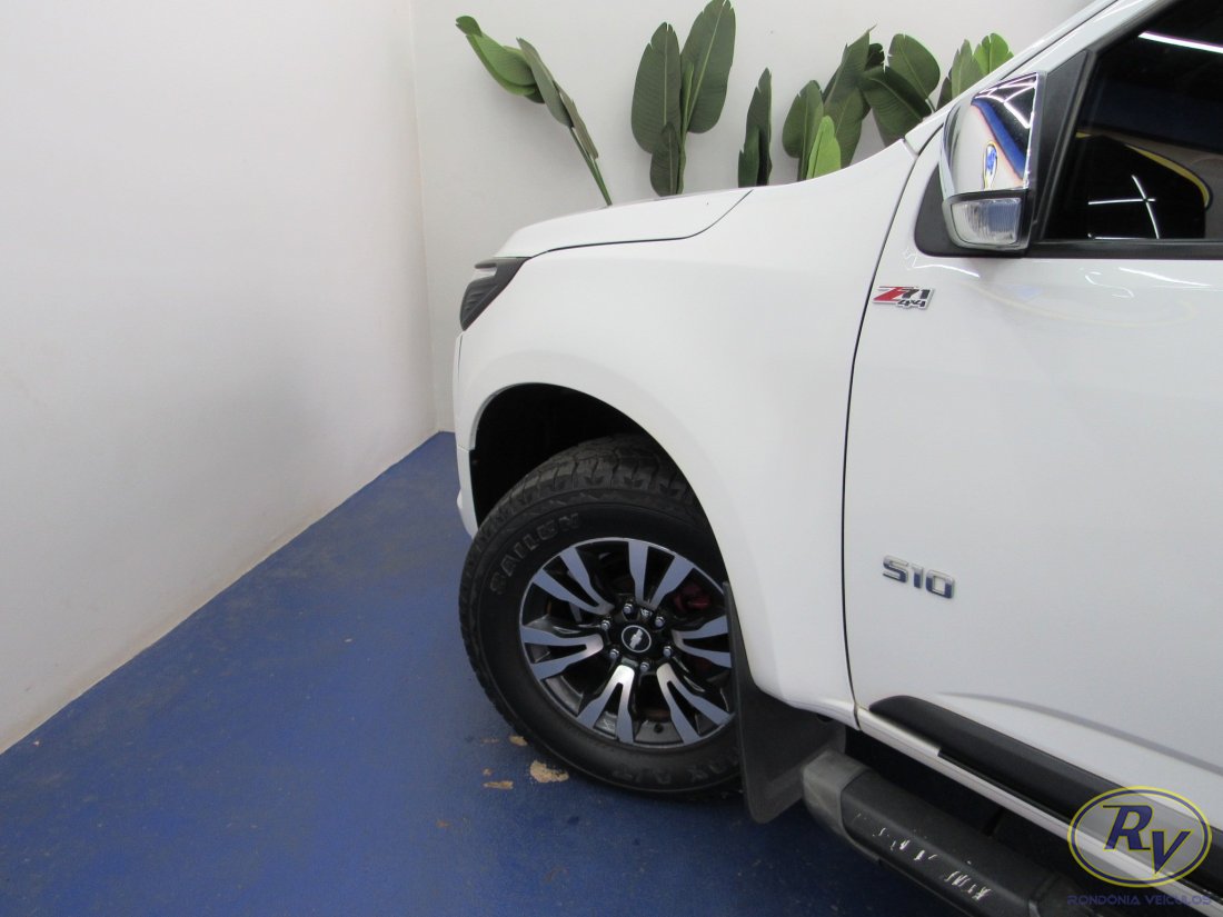 S10 LTZ