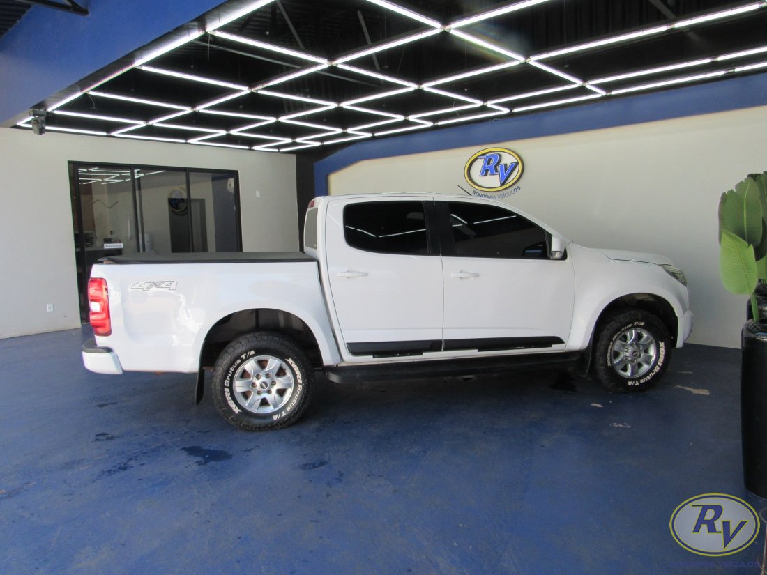 S10 LT