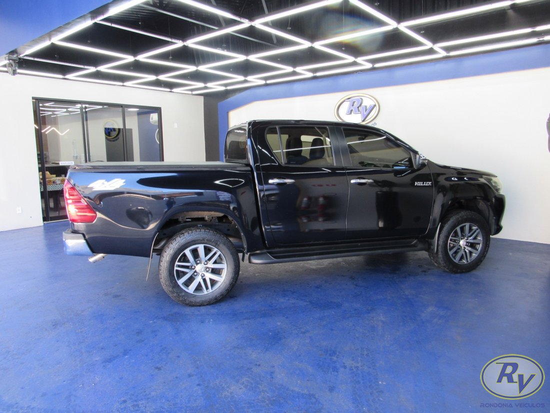 Hilux CD SRV 