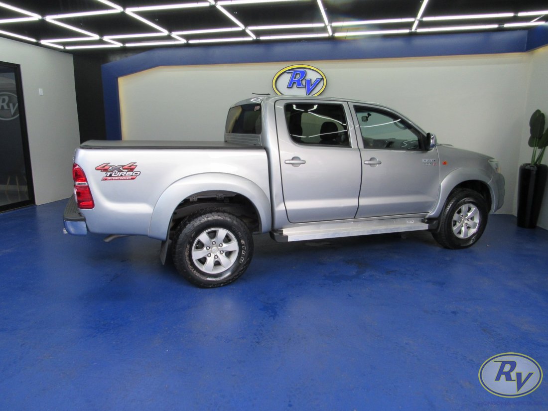 Hilux CD SR 