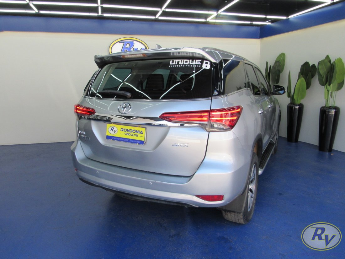 SW4 SRX