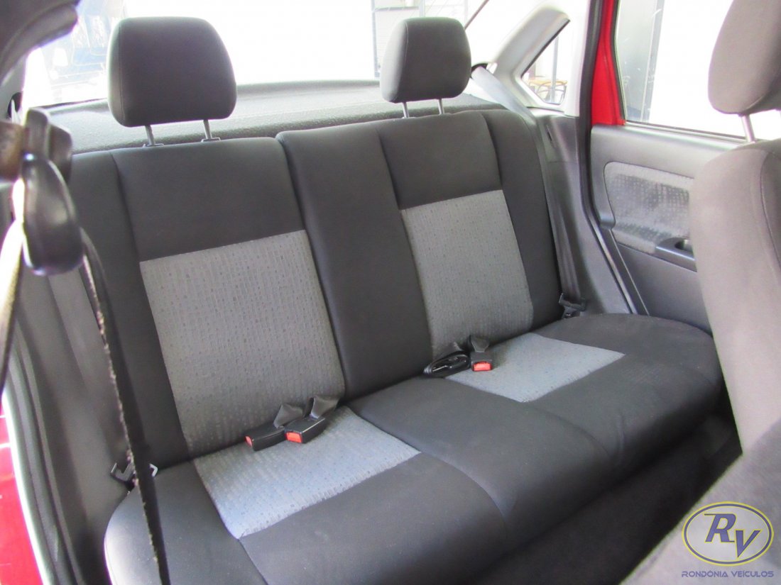 FIESTA SEDAN