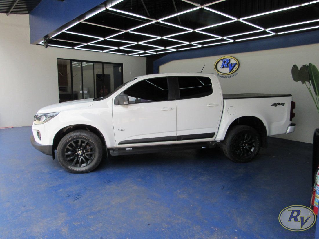 S10 LT