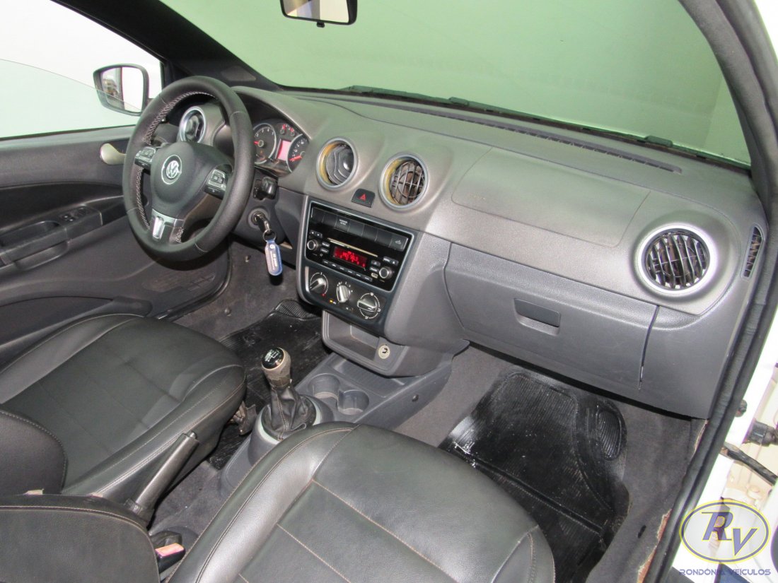 saveiro cross c/e