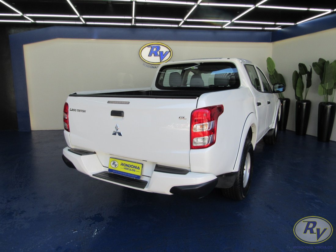 L200 TRITON SPORT GL