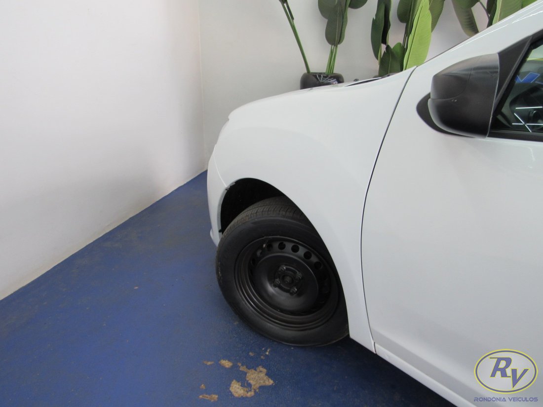 SANDERO Authentique