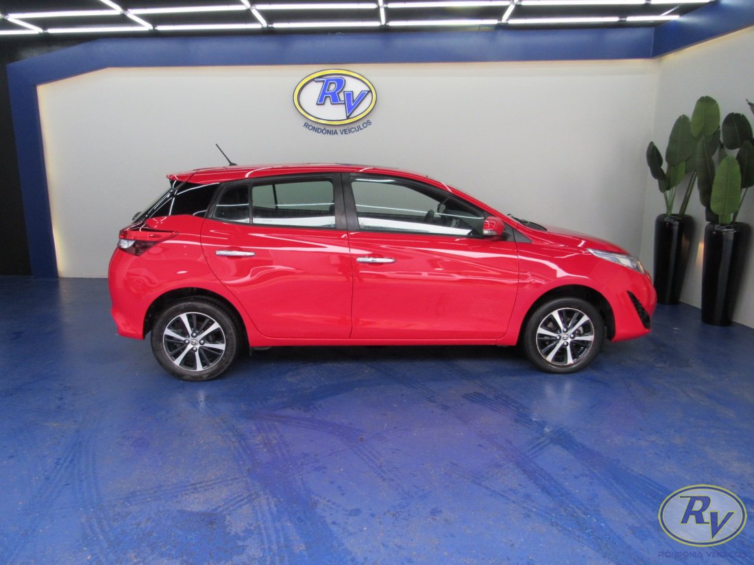 Yaris XLS