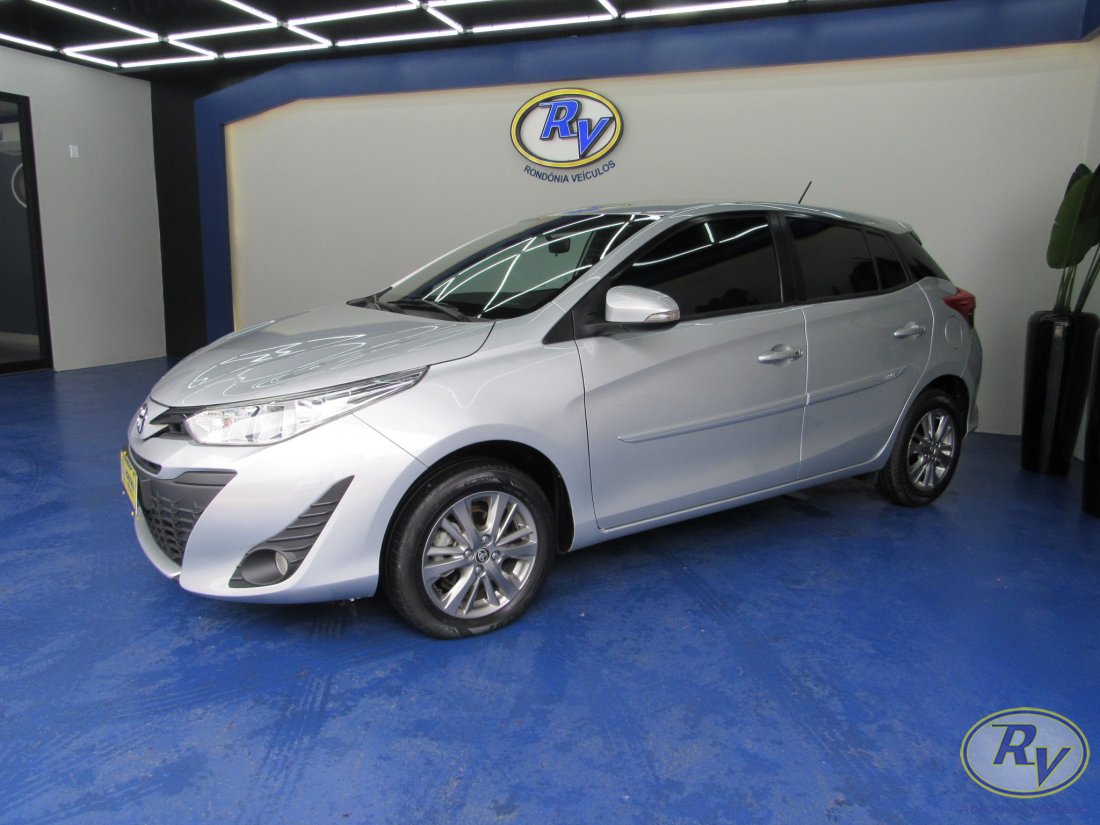 YARIS XL PLUS